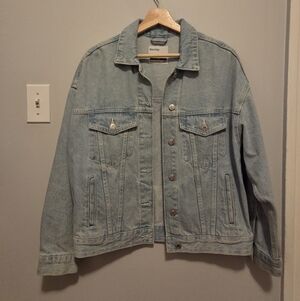 Oversized Blue Lighwash Denim Jean Jacket